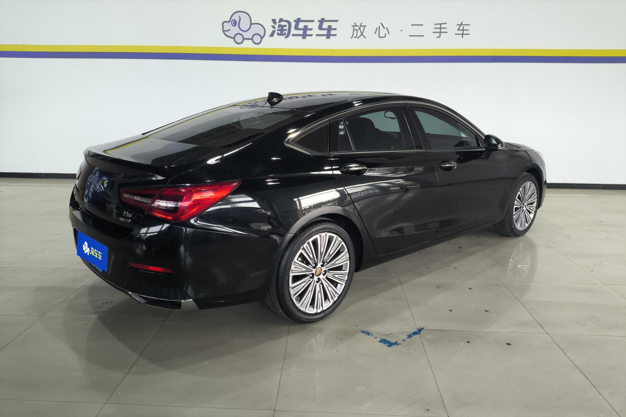 Hongqi H5 2022 1.8T AT