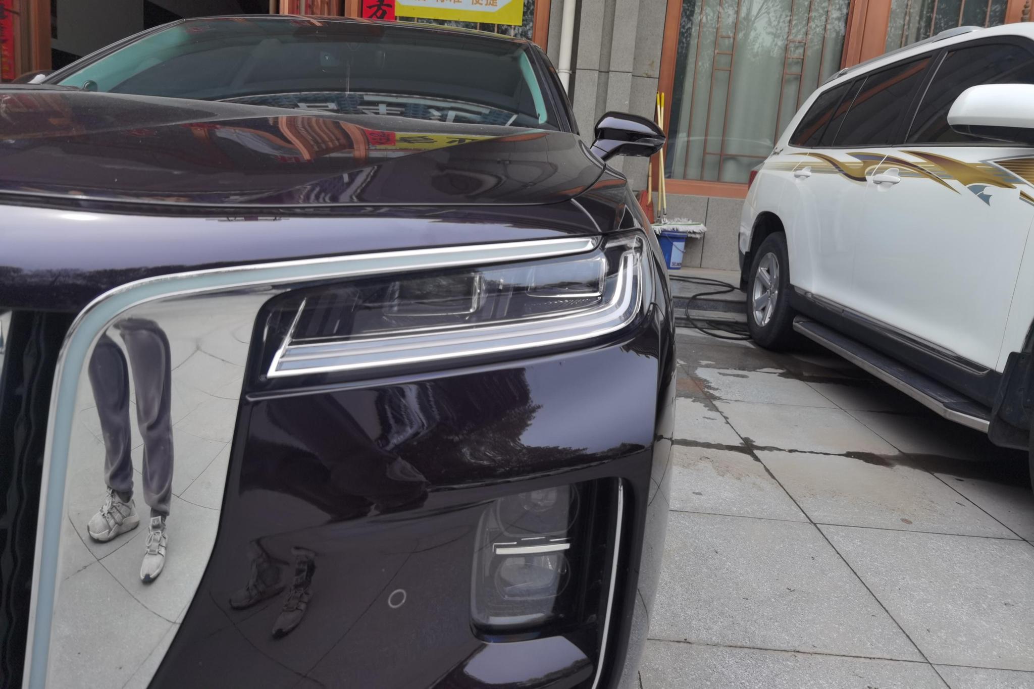 Hongqi H9 2022 2.0T