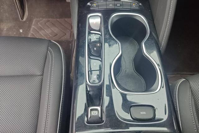 Buick Envision 2022 Plus 652 T Luxury — фото 14