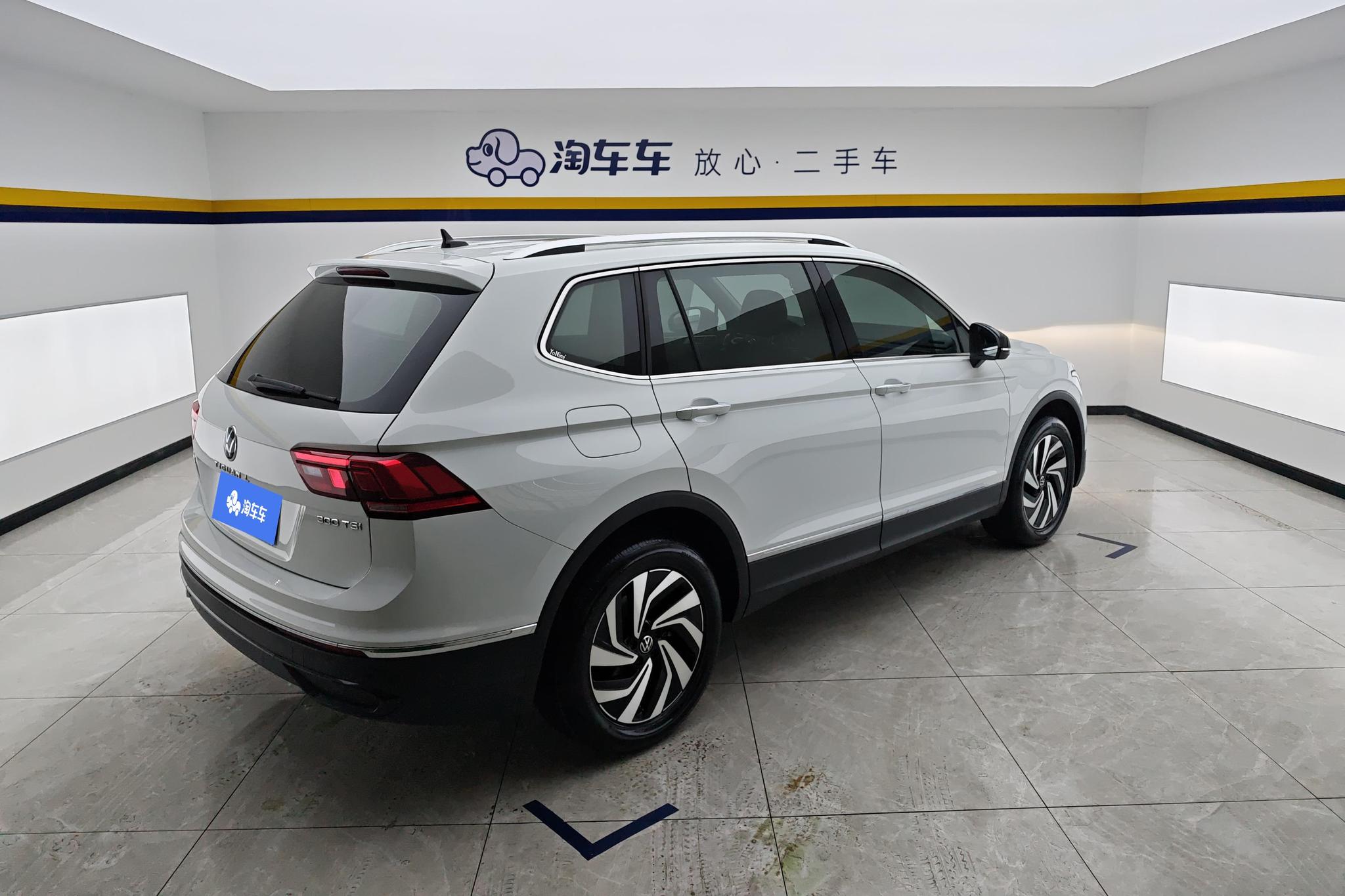 Volkswagen Tiguan L L 2024 300TSI