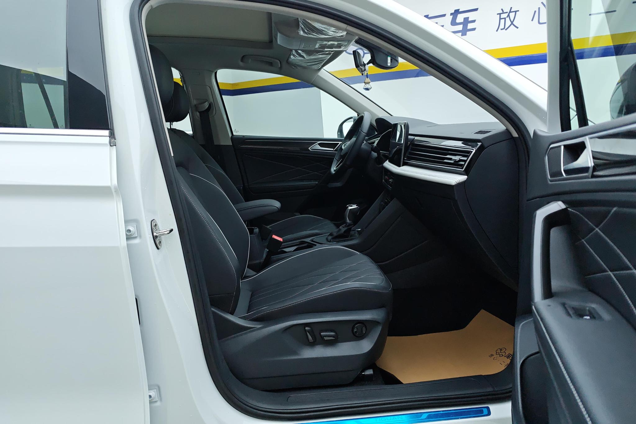 Volkswagen Tiguan L L 2024 300TSI