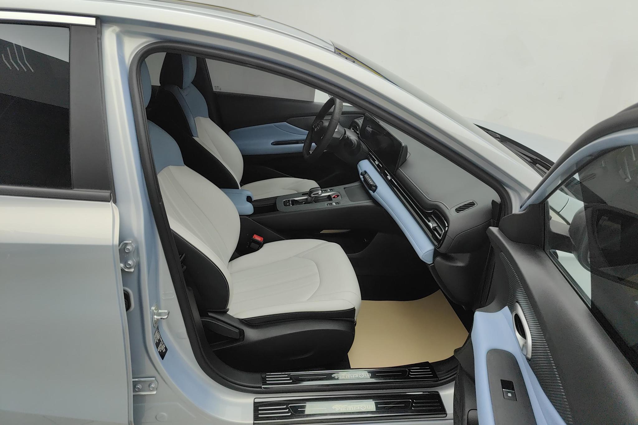 GAC Empow 2023 2.0L DHT