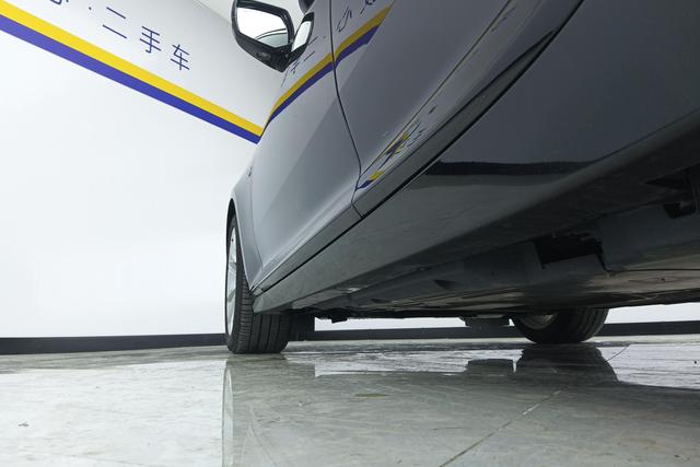 Cadillac CT5 2024 28 T Luxury Pro — фото 6