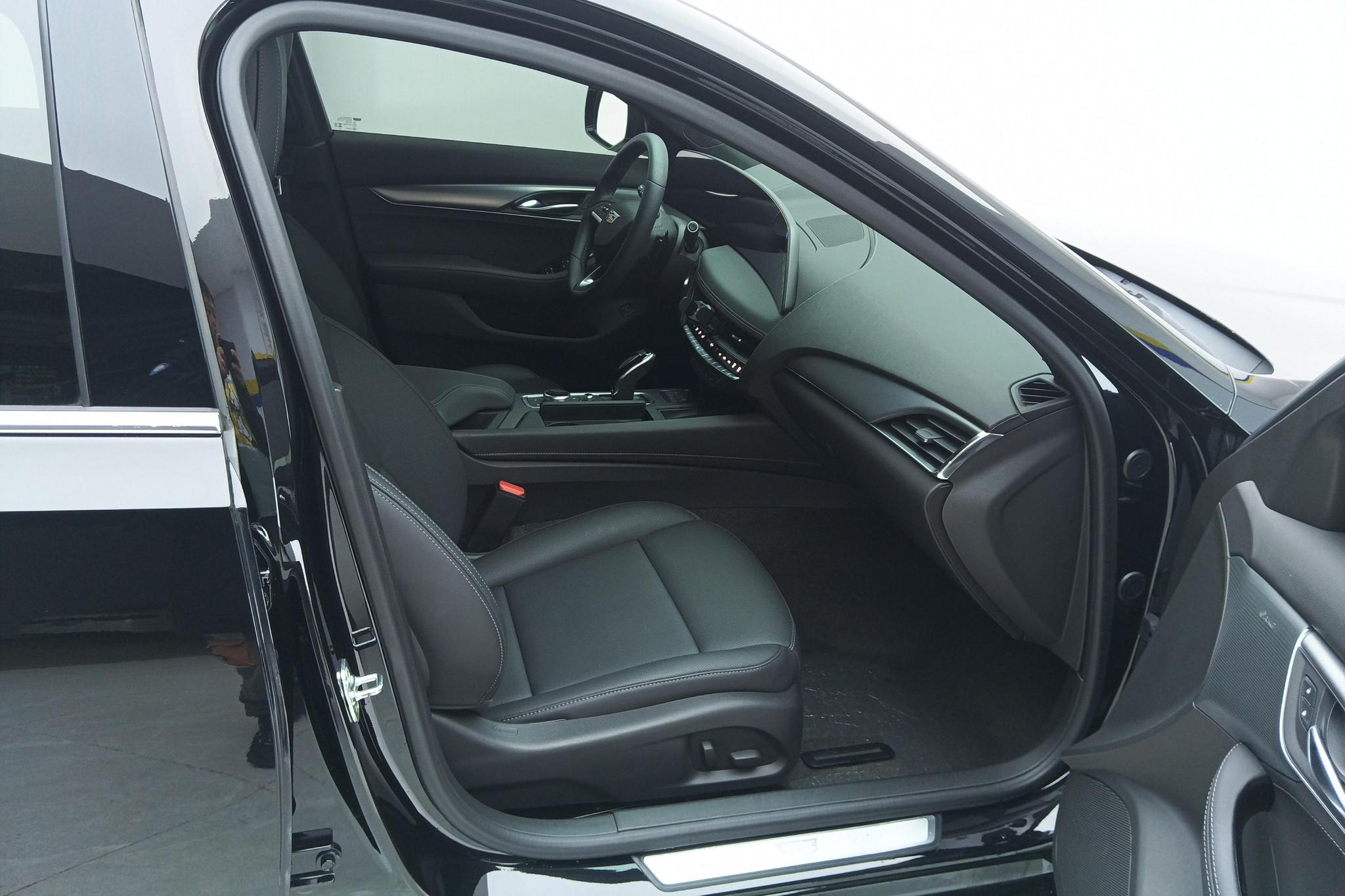 Cadillac CT5 2024 28T Luxury Pro