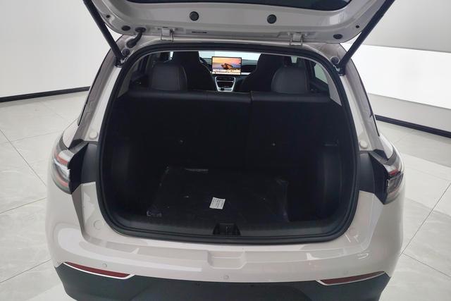 Geely Galaxy Xingyuan 2026 310km — фото 17