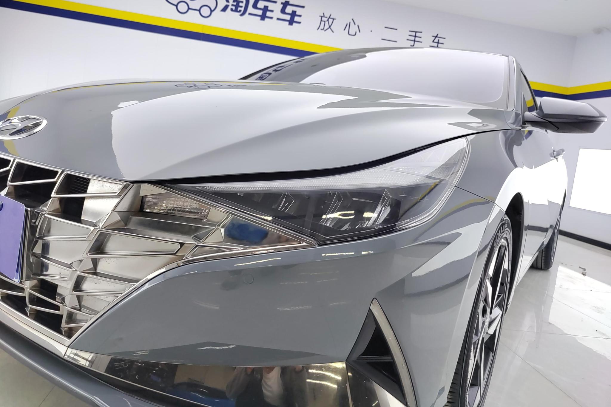 Hyundai Elantra 2021 240TGDi DCT LUX Luxury