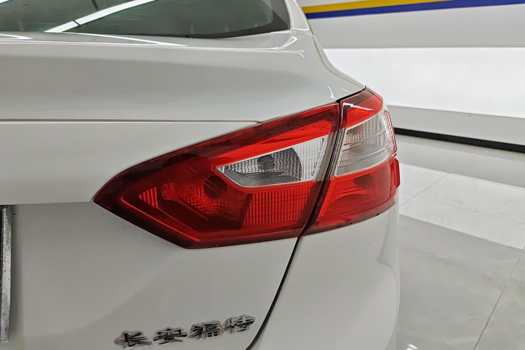 Ford Focus 2012 1.6L AT Comfort