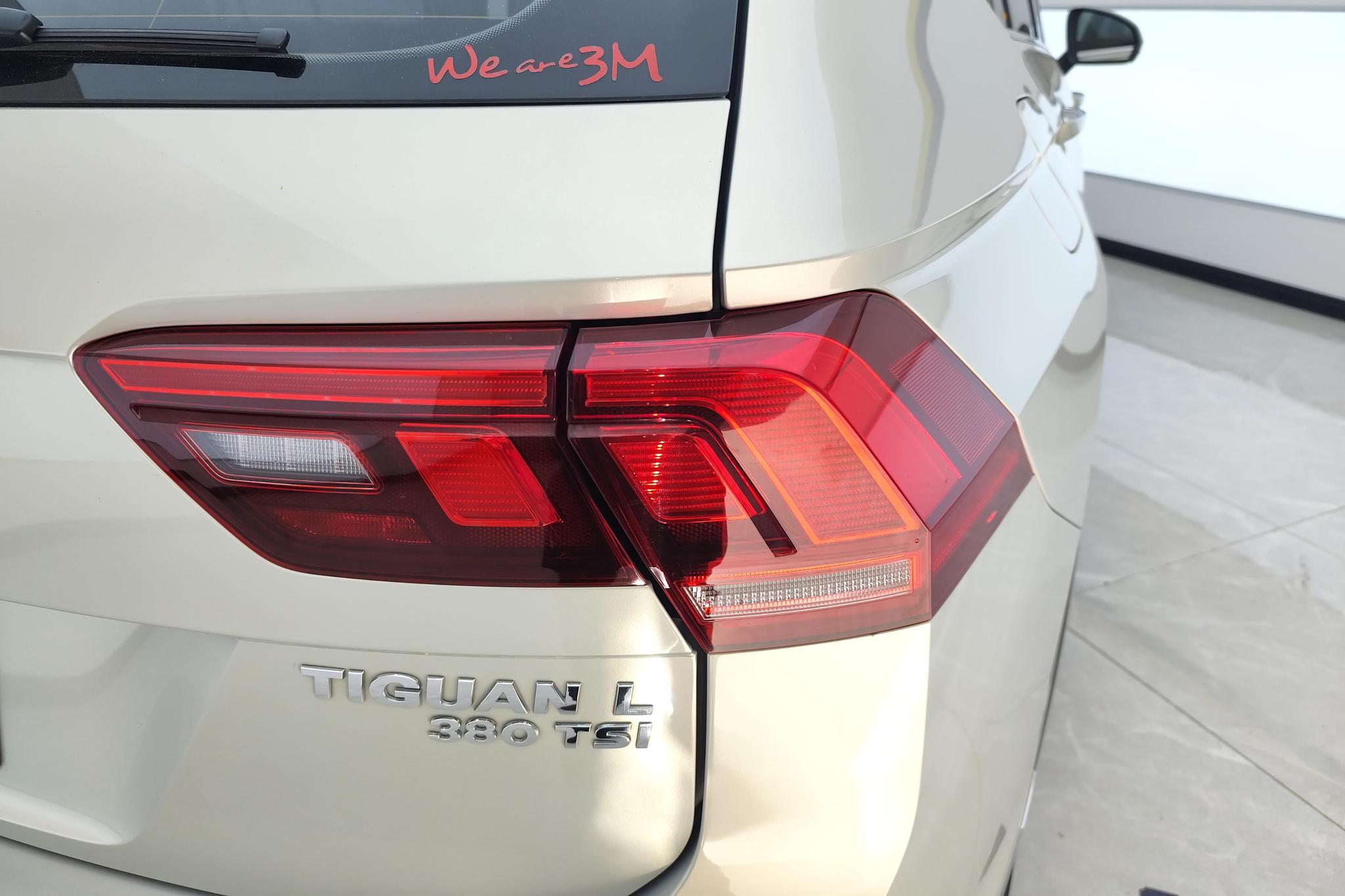 Volkswagen Tiguan L L 2019 330TSI AT Luxury VI