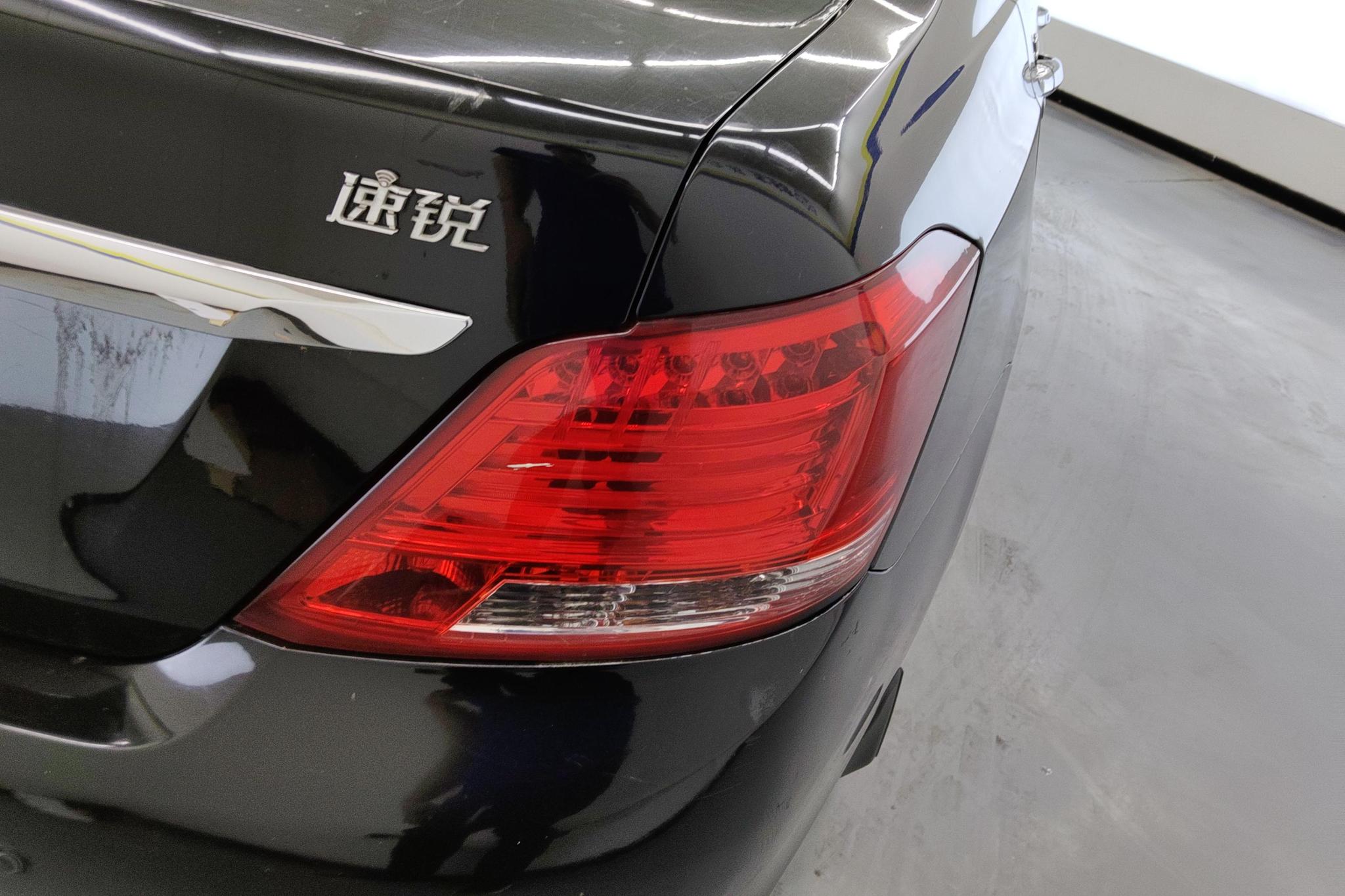 BYD Surui 2012 1.5L MT Luxury