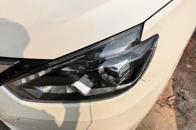 Nissan Sylphy 2019 1.6 XV CVT VI — фото 4