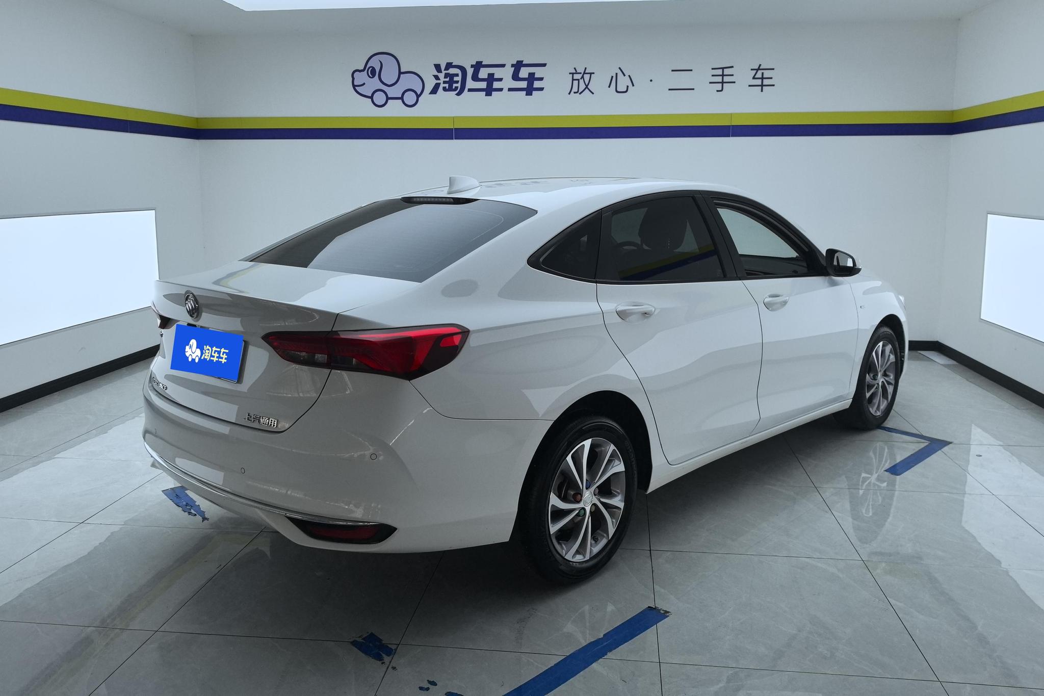 Buick Verano 2022 Pro 533T