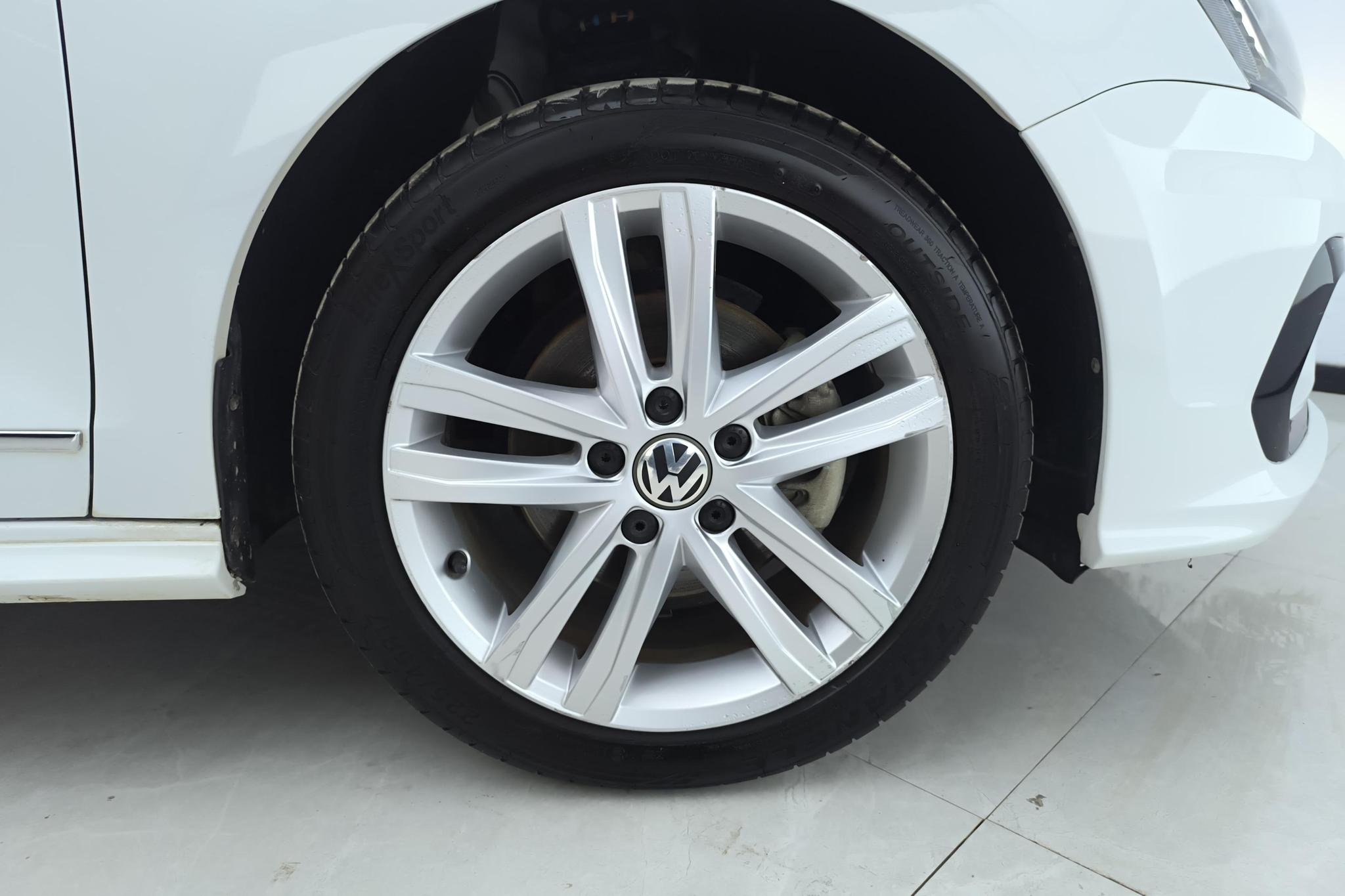 Volkswagen Sagitar 2018 280TSI DSG