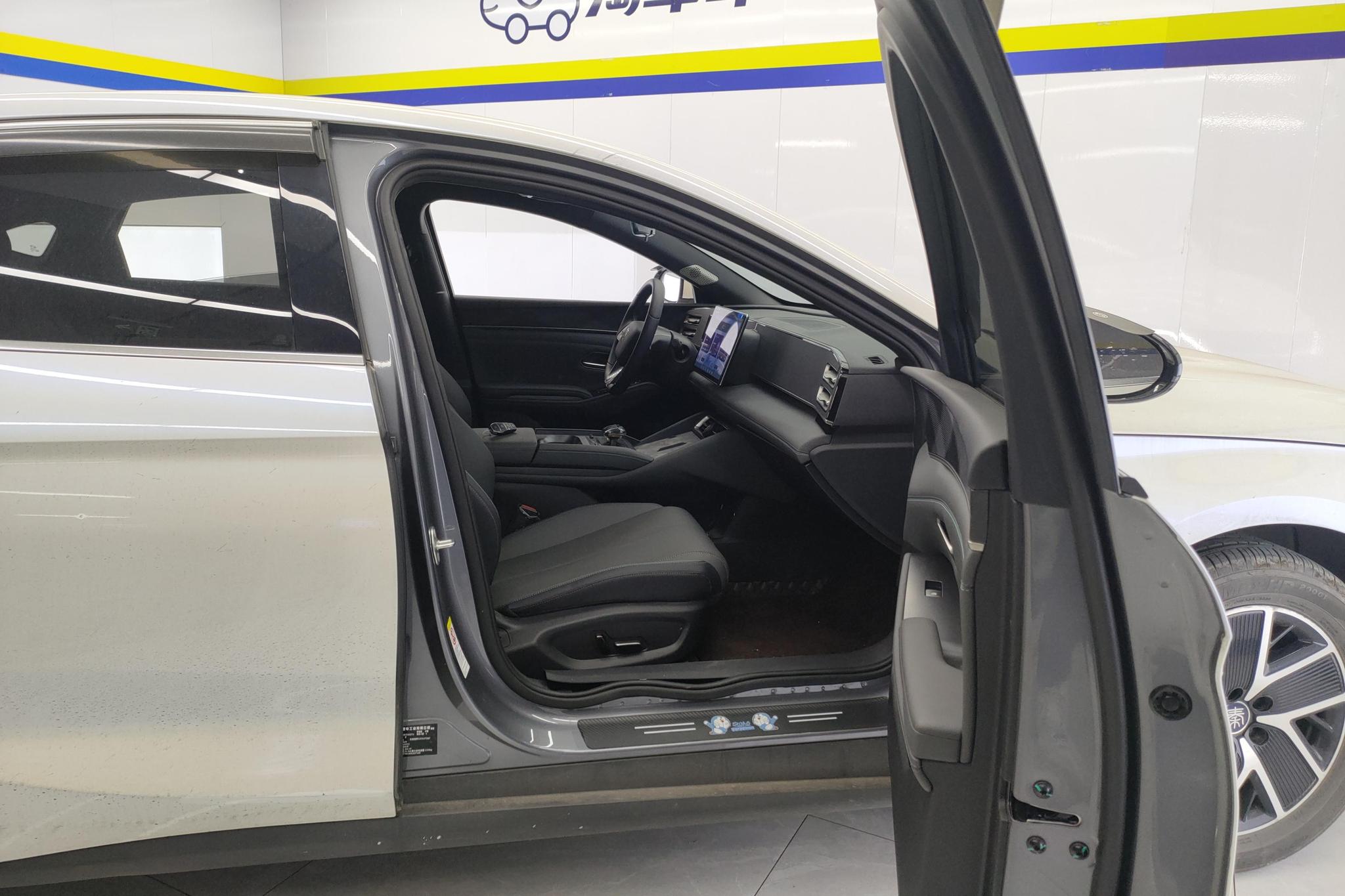 BYD Qin L L DM 2024 DM-i 120KM