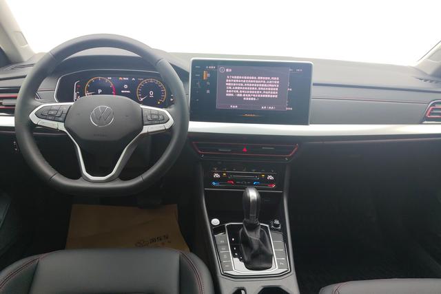 Volkswagen Lavida 2024 300 TSI DSG — фото 12