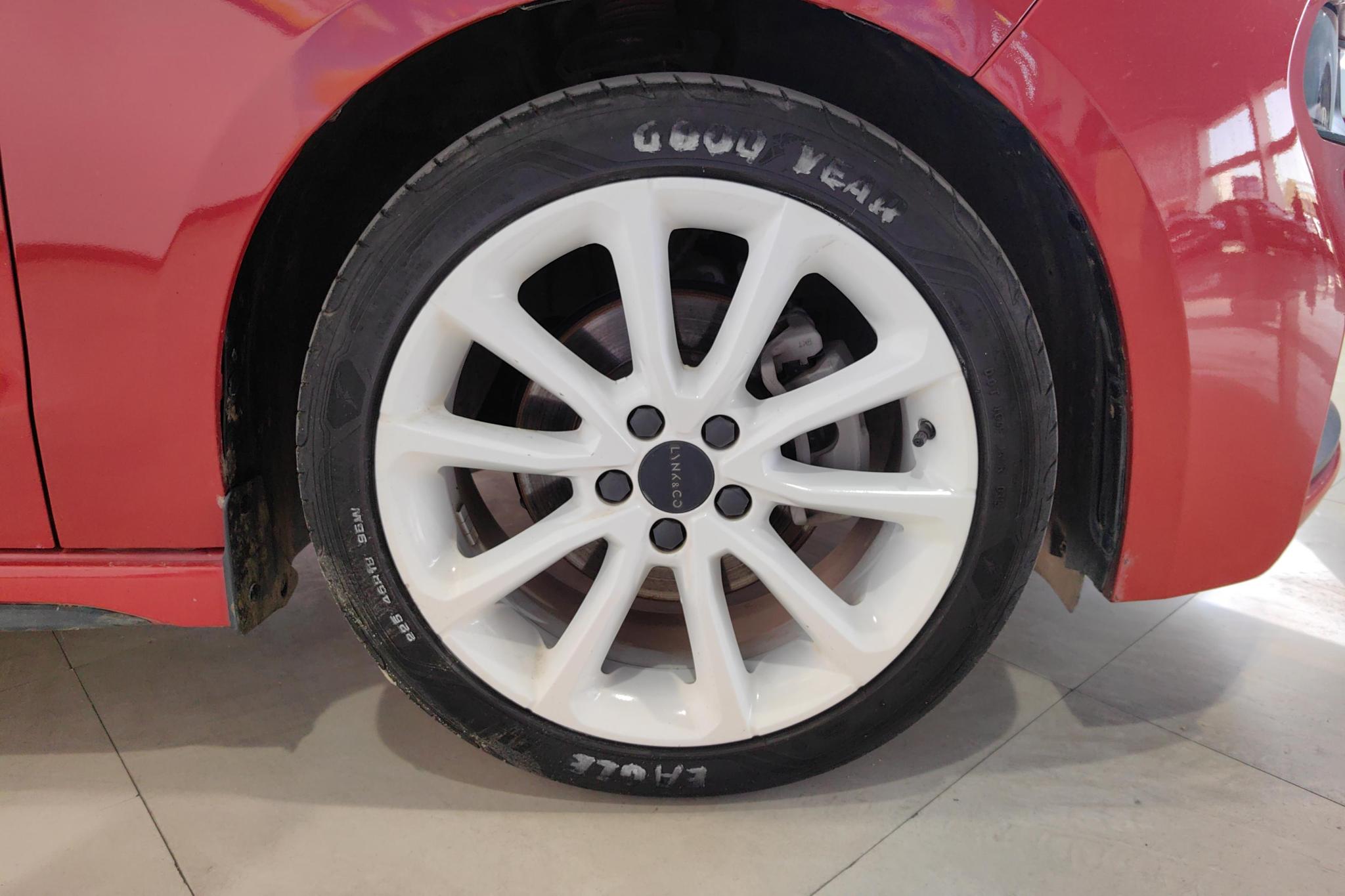Lynk & Co 03 2018 1.5TD DCT