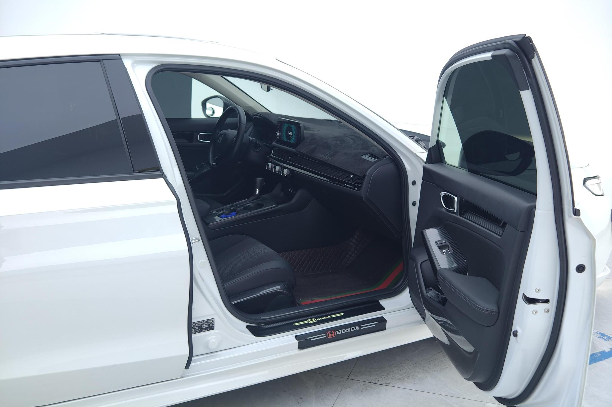 Honda Integra 2023 240TURBO CVT