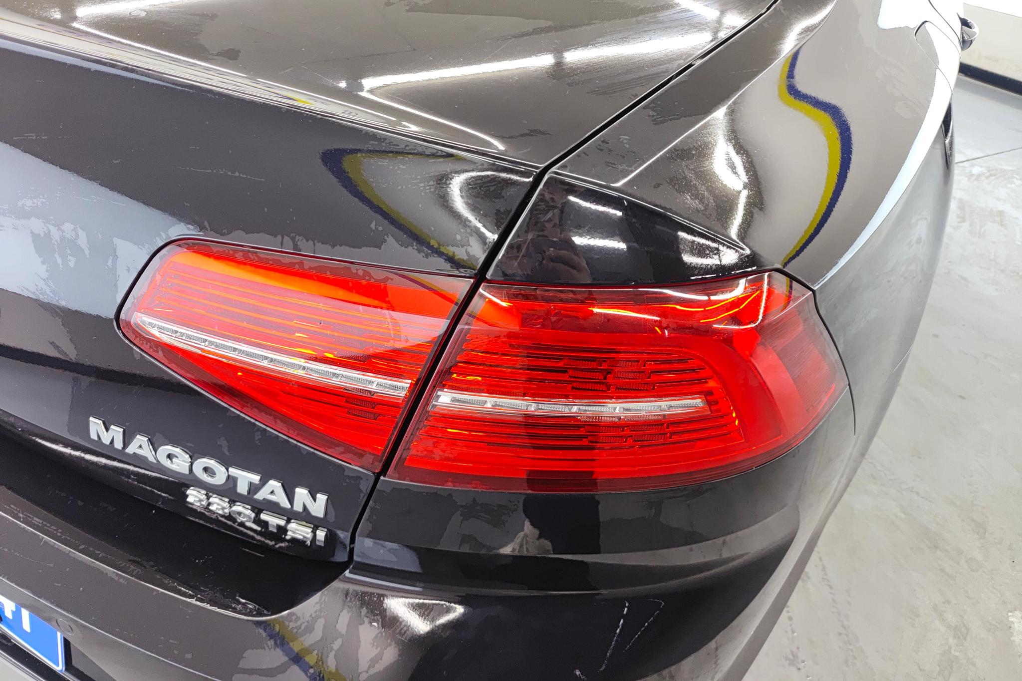 Volkswagen Magotan 2018 330TSI DSG Luxury