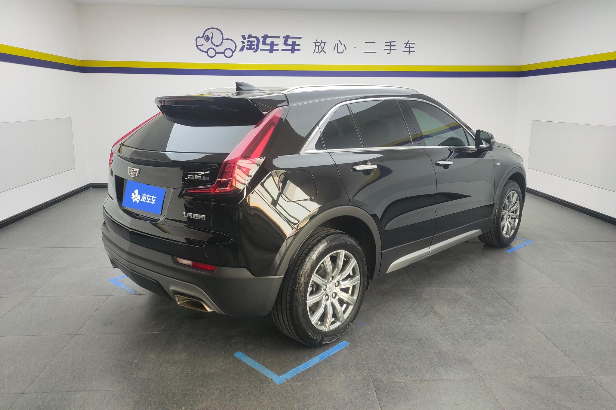 Cadillac XT4 2022 28T Luxury