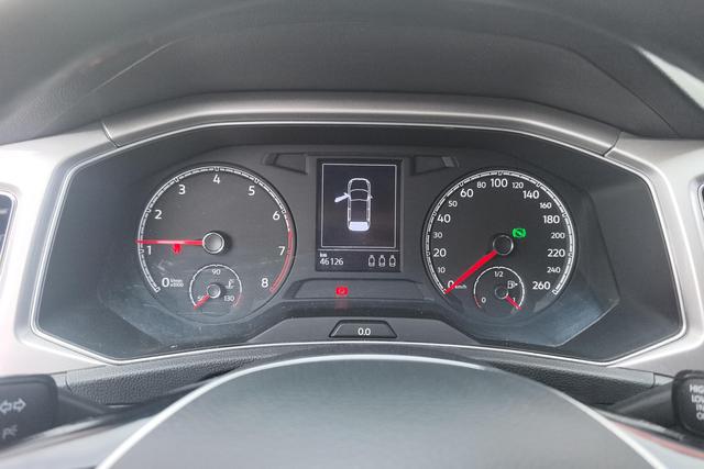 Volkswagen T-Roc 2022 280 TSI DSG 2 WD PLUS — фото 12