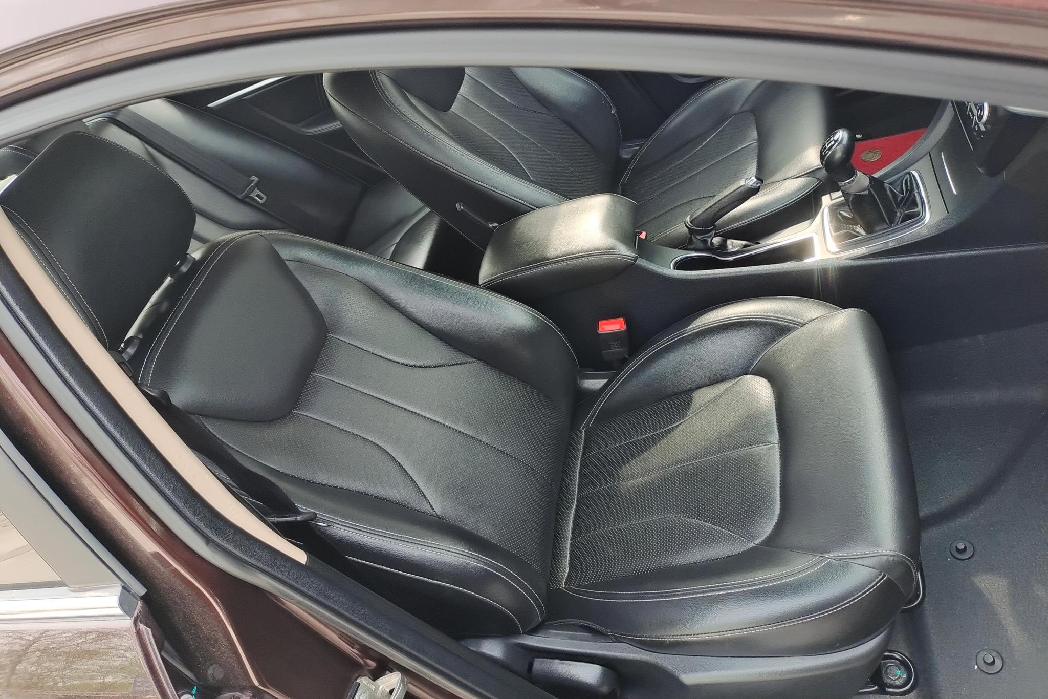 Geely Emgrand 2017 1.5L MT