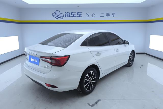 Roewe i5 2020 1.5 L AT 4 G — фото 3