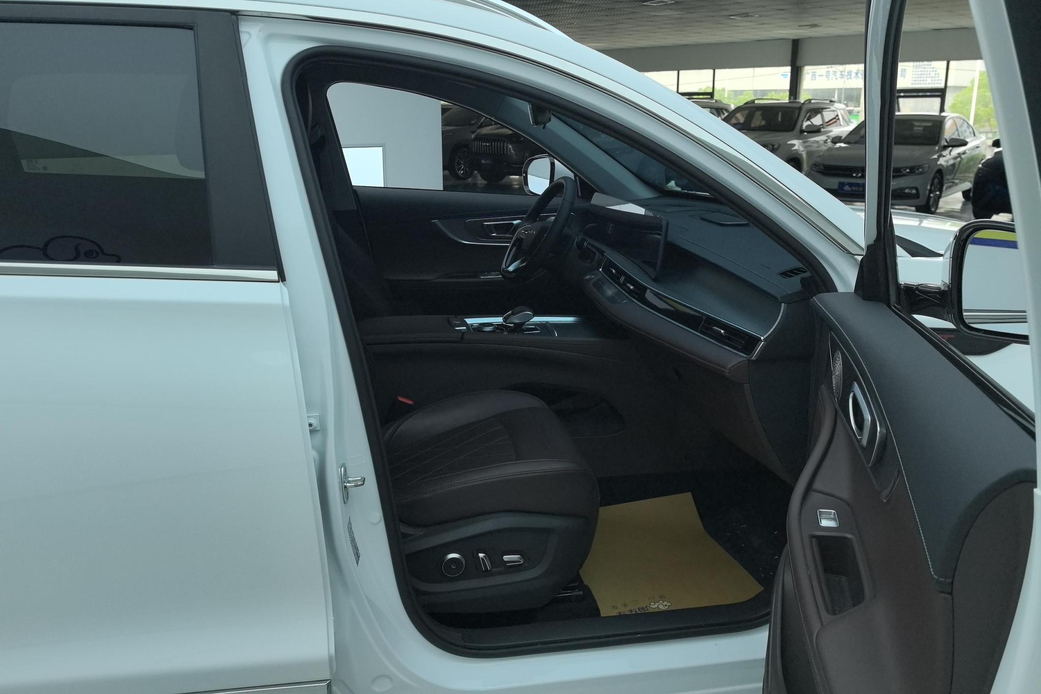 Chery 8 PRO 2024 Champion 390T 7 мест