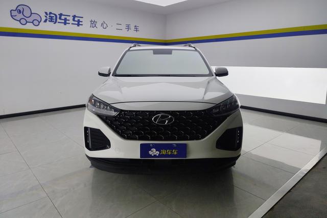 Hyundai ix35 2021 2.0 L AT 2 WD GLS — фото 2