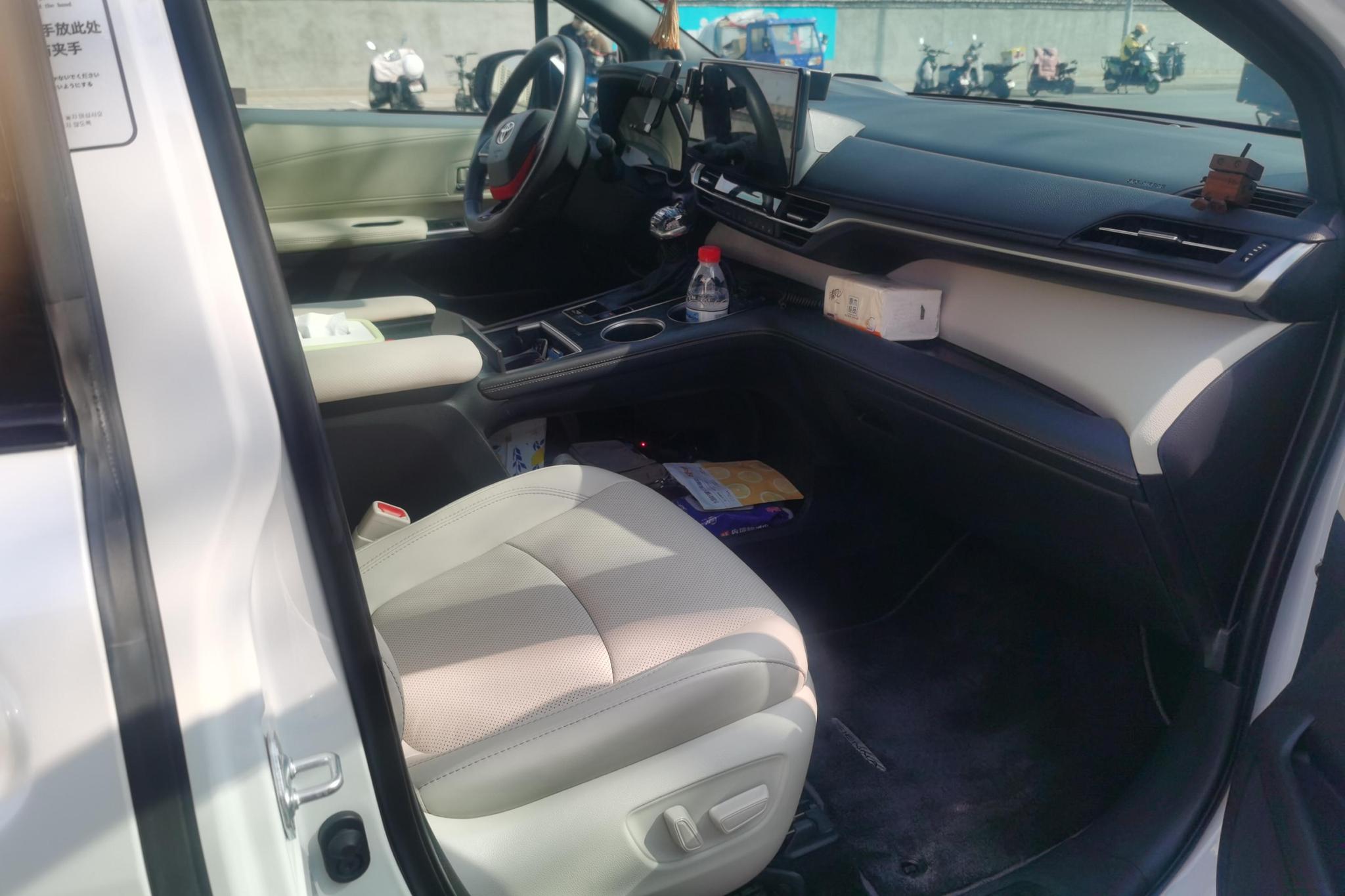 Toyota Sienna 2026 2.5L