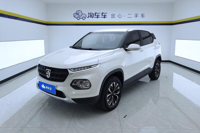Wuling Baojun 510 2021 1.5 L AT
