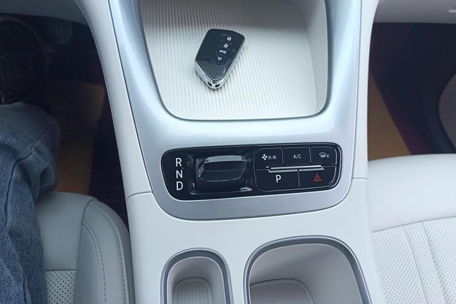 Geely Galaxy Star Wish 2025 — фото 13