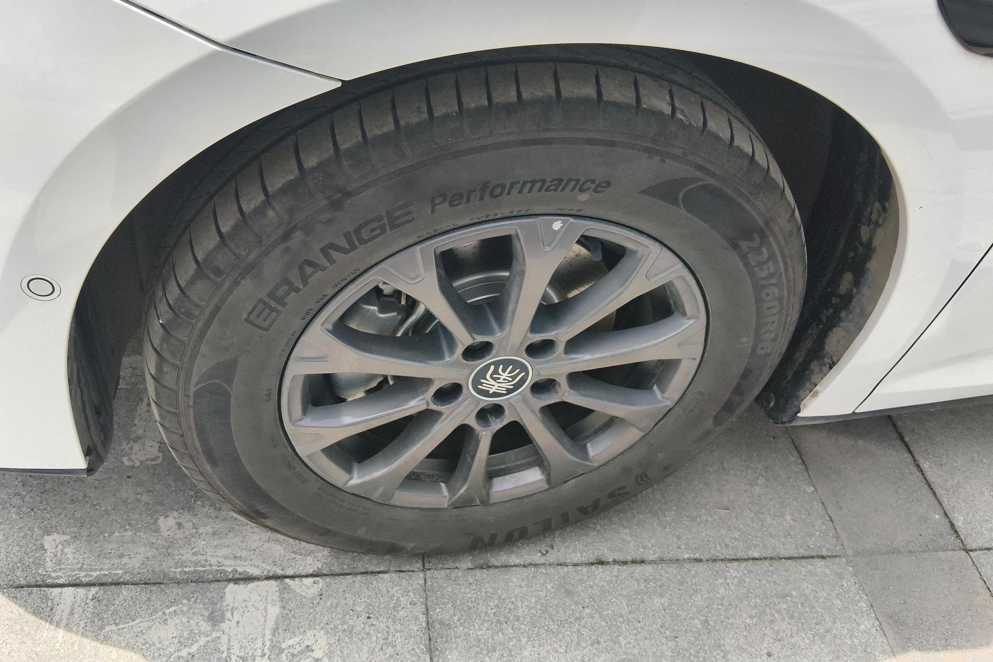 BYD Qin L L DM 2025 Smart Drive DM-i 80KM Lead