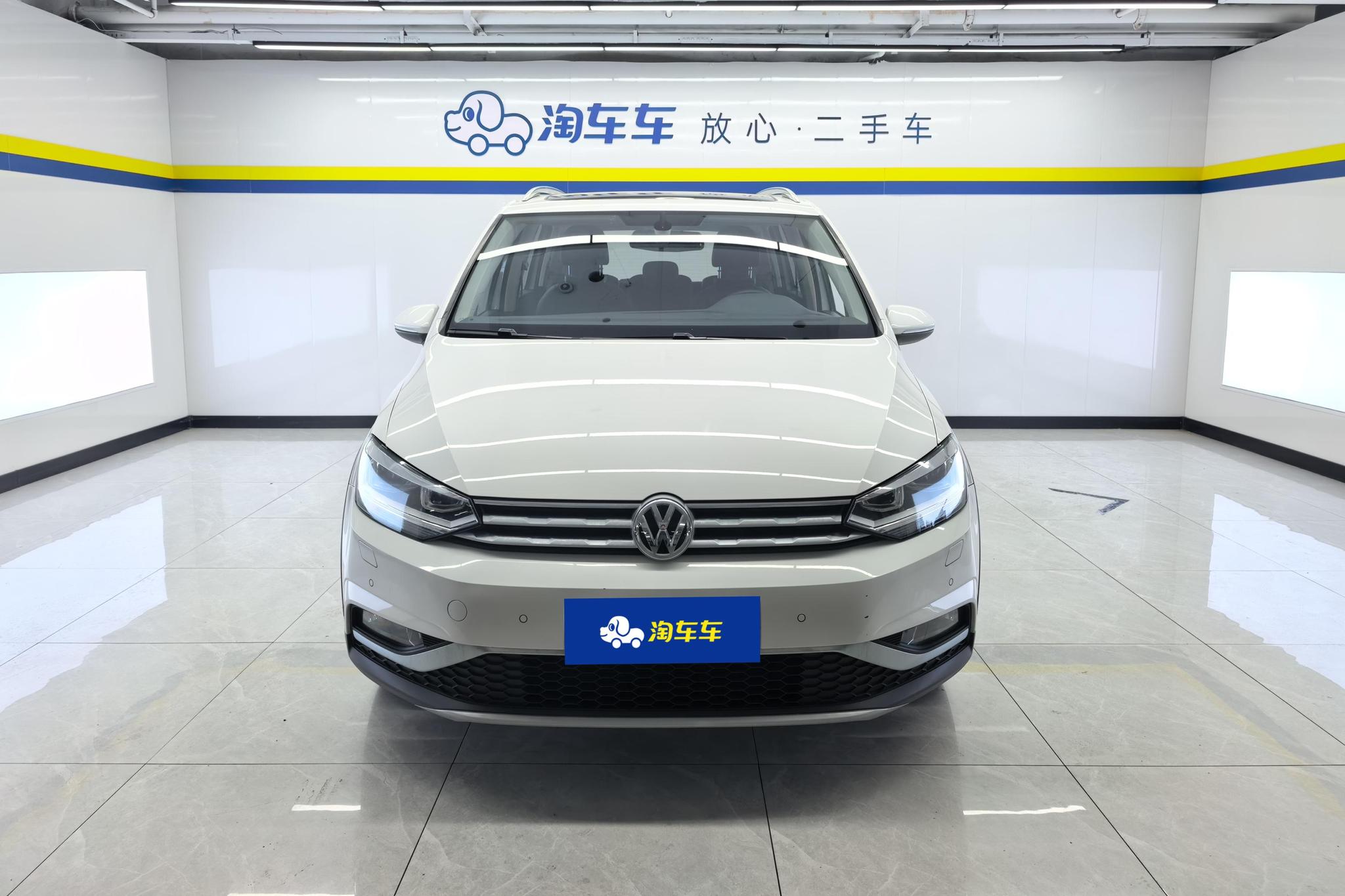 Volkswagen L 2018 280TSI 7 мест V