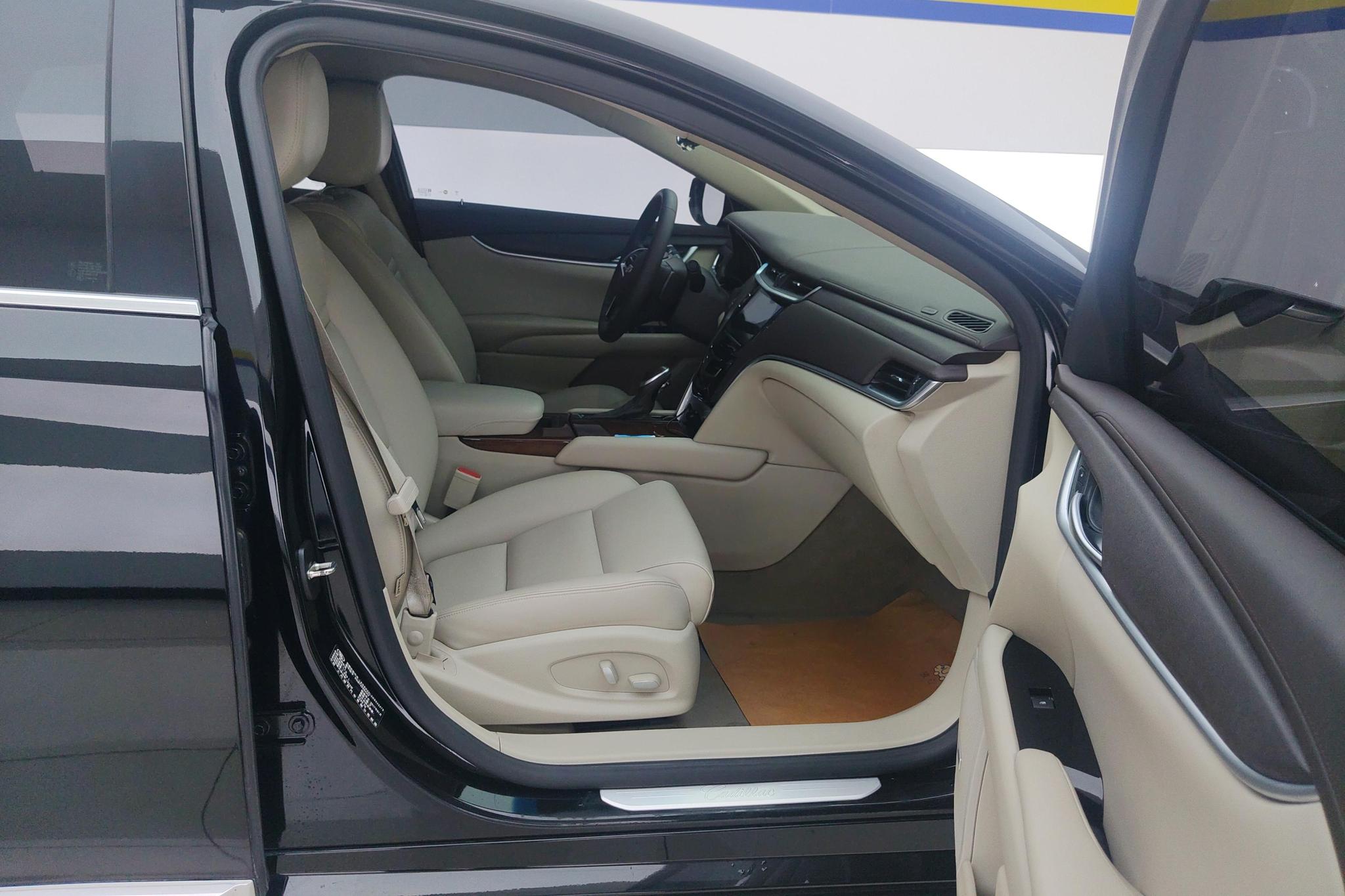 Cadillac XTS 2017 28T