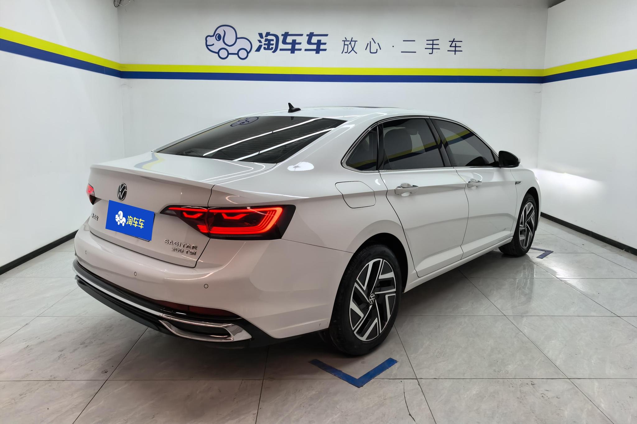 Volkswagen Sagitar 2023 200TSI DSG
