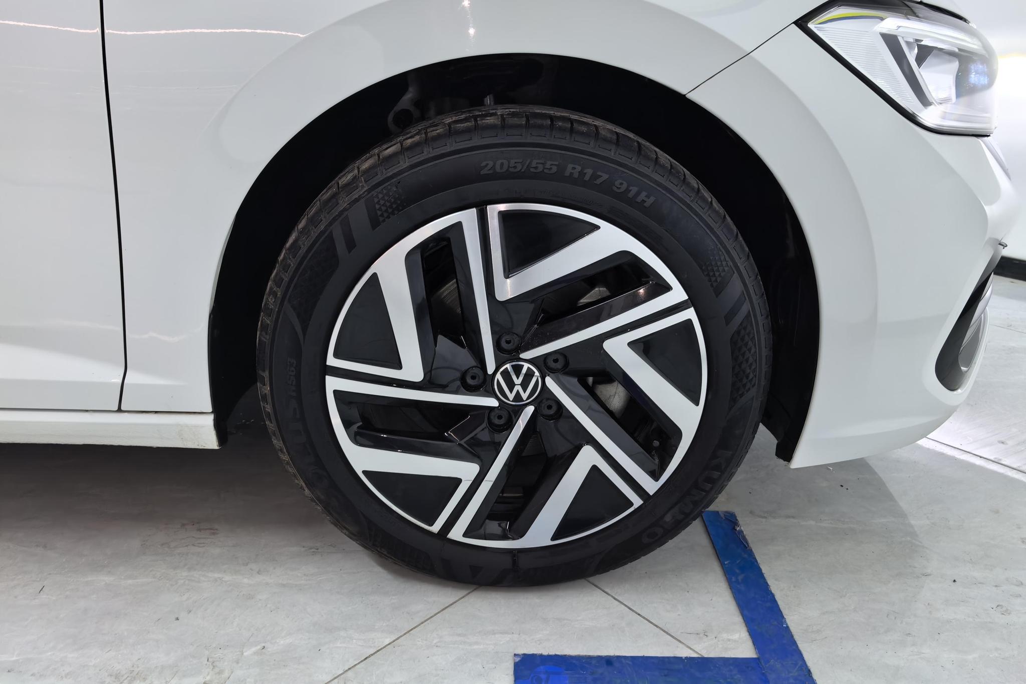 Volkswagen Sagitar 2023 200TSI DSG