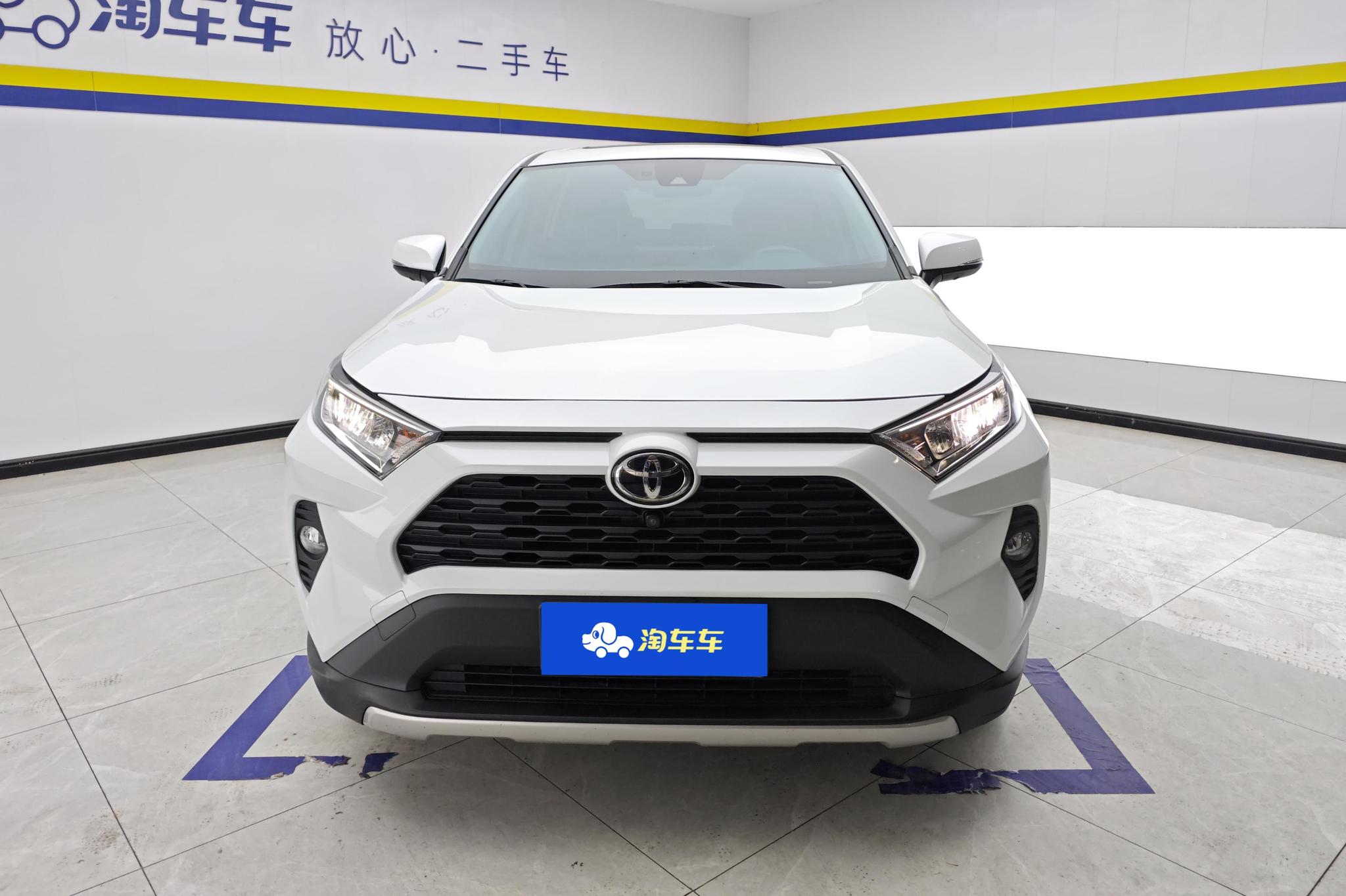Toyota RAV4 2021 2.0L CVT Plus
