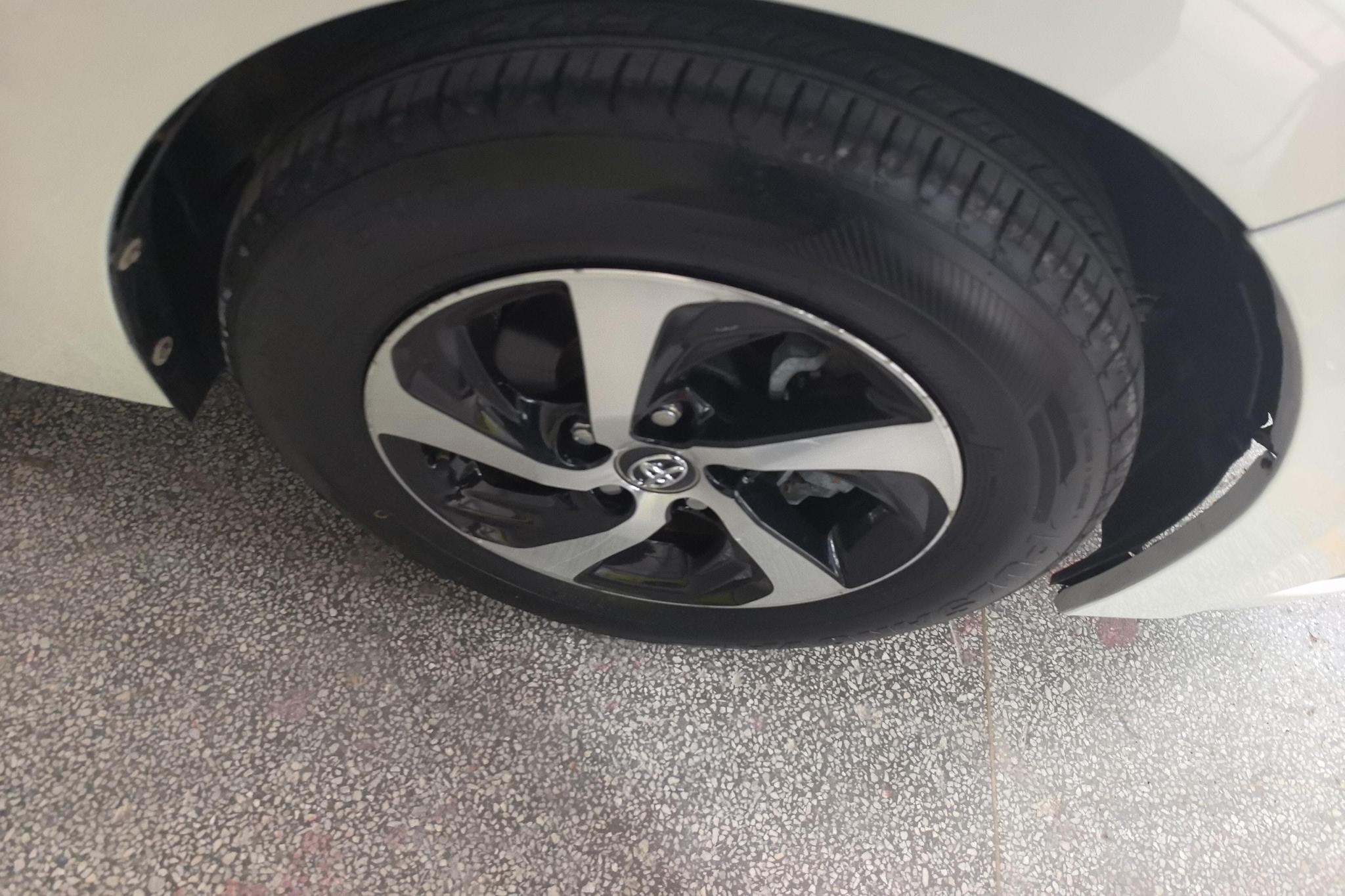 Toyota Corolla Levin 2017 1.8H GS CVT Elite V