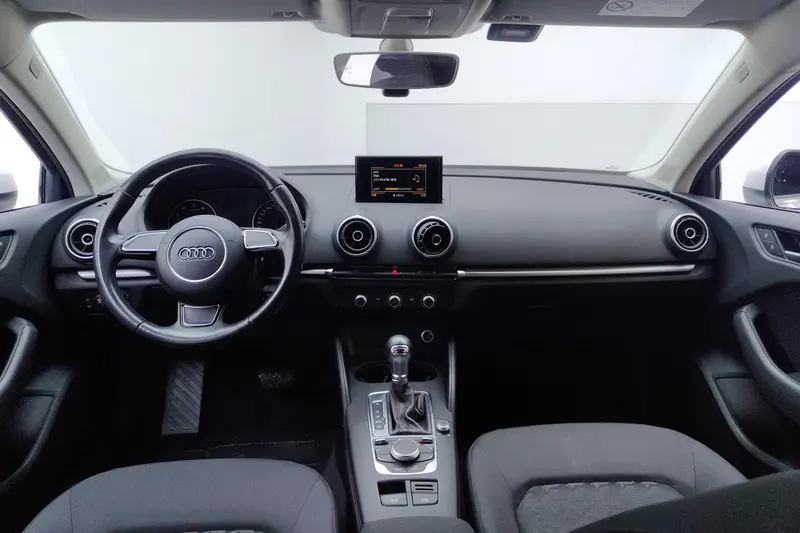Audi A3 — фото 9