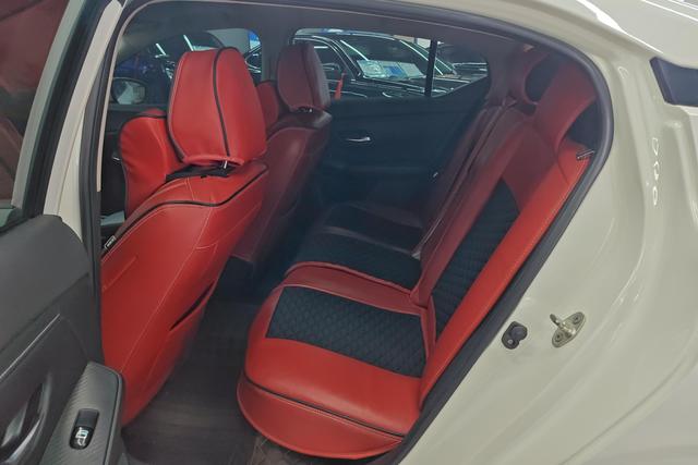 Nissan Sylphy 2021 1.6 L XL CVT — фото 16