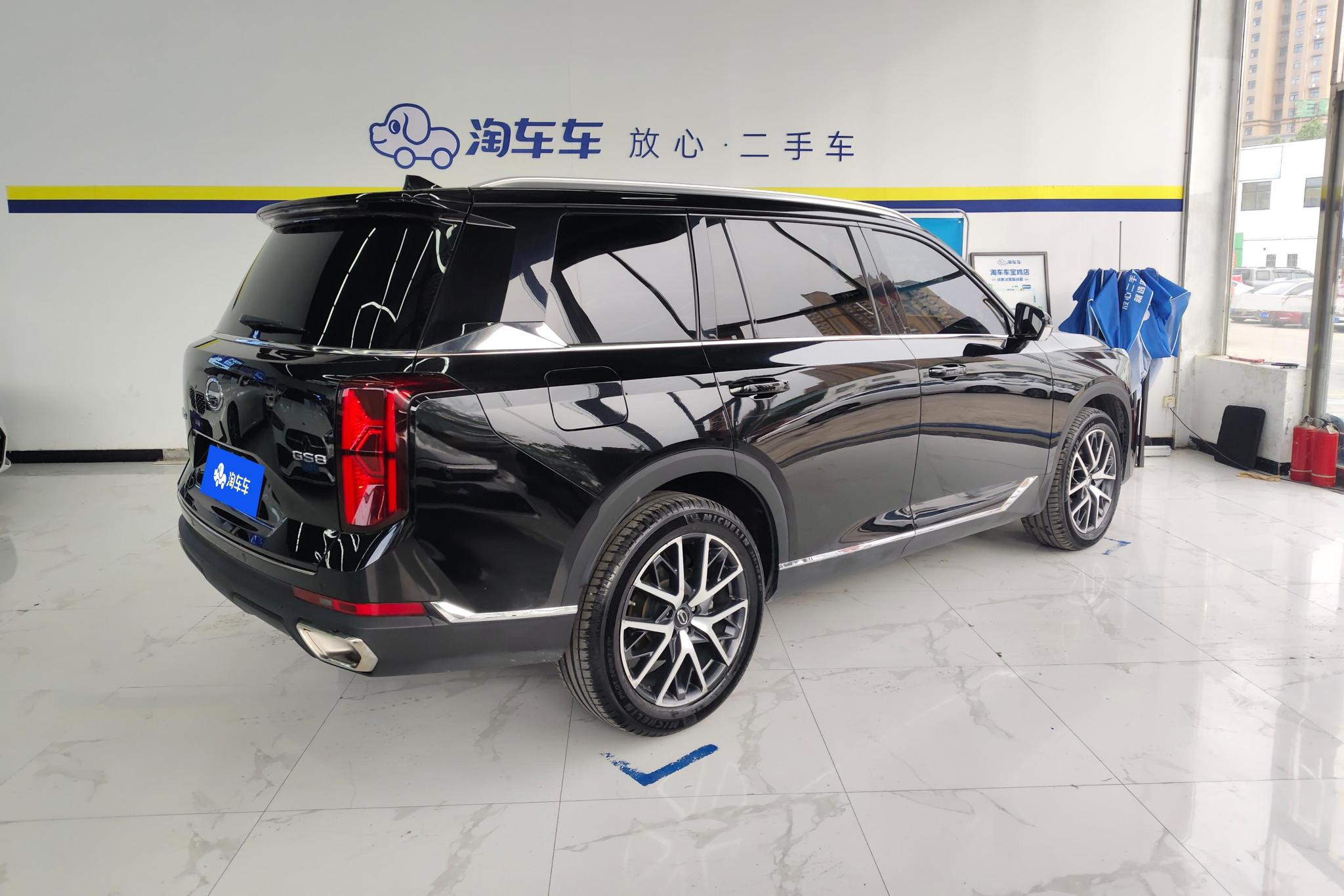 GAC GS8 2022 2.0TGDI Luxury Smart Connect 6 мест