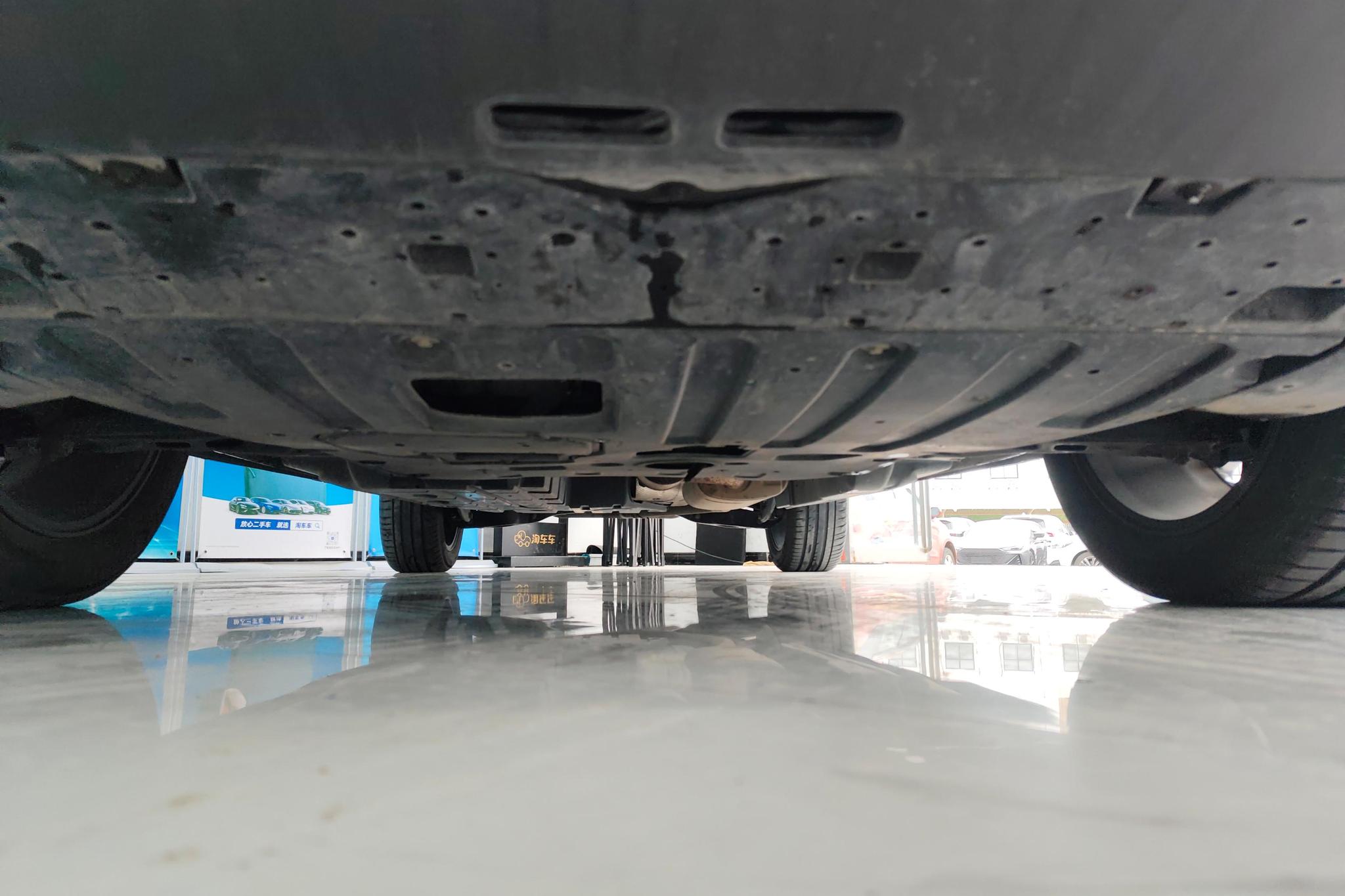 GAC GS8 2022 2.0TGDI Luxury Smart Connect 6 мест