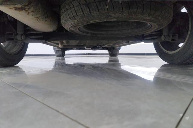 Dongfeng Fengguang 580 2017 1.8 L MTComfort — фото 6