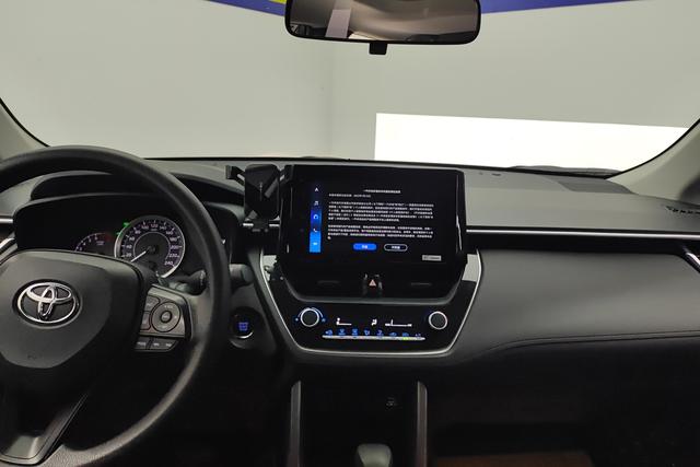 Toyota Corolla Cross 2022 2.0 L — фото 14
