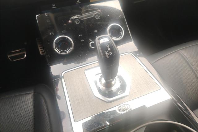 Land Rover Range Rover Evoque 2021 L 249 PS R-Dynamic SE — фото 14