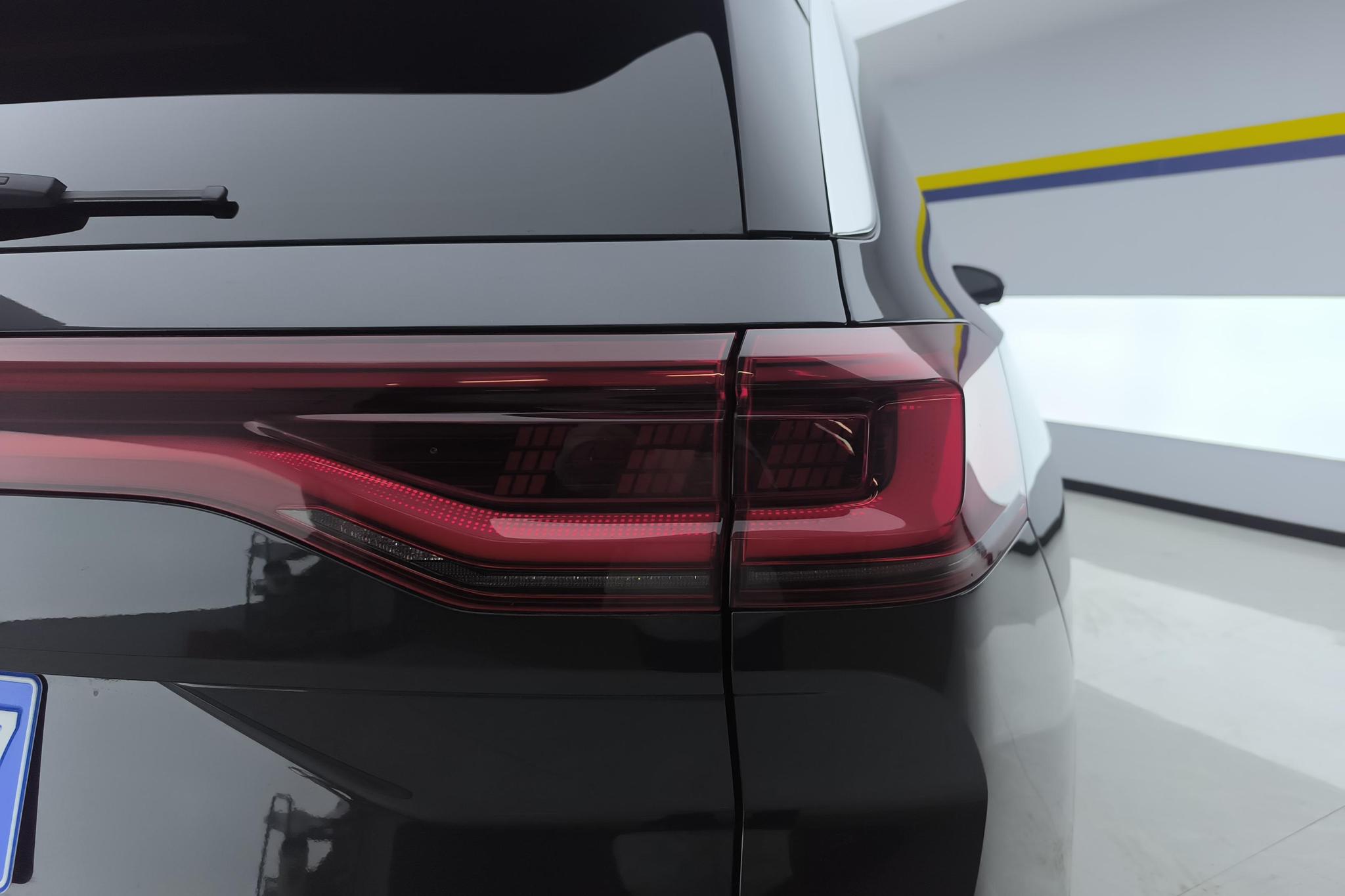 Volkswagen Viloran 2024 380TSI Luxury Pro 6 мест
