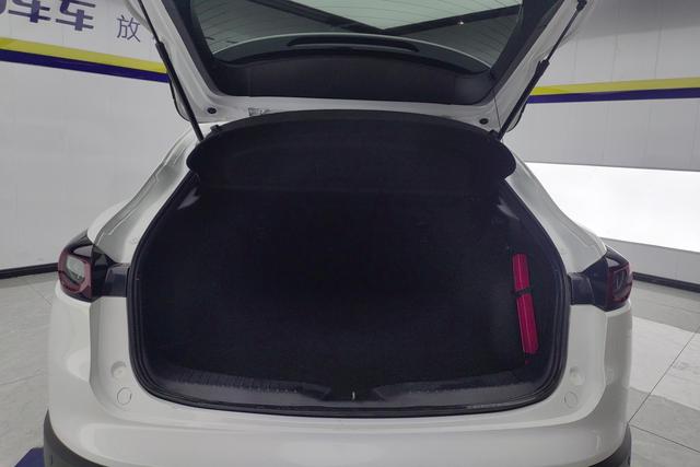 Mazda CX-4 2021 2.0 L 2 WD — фото 17