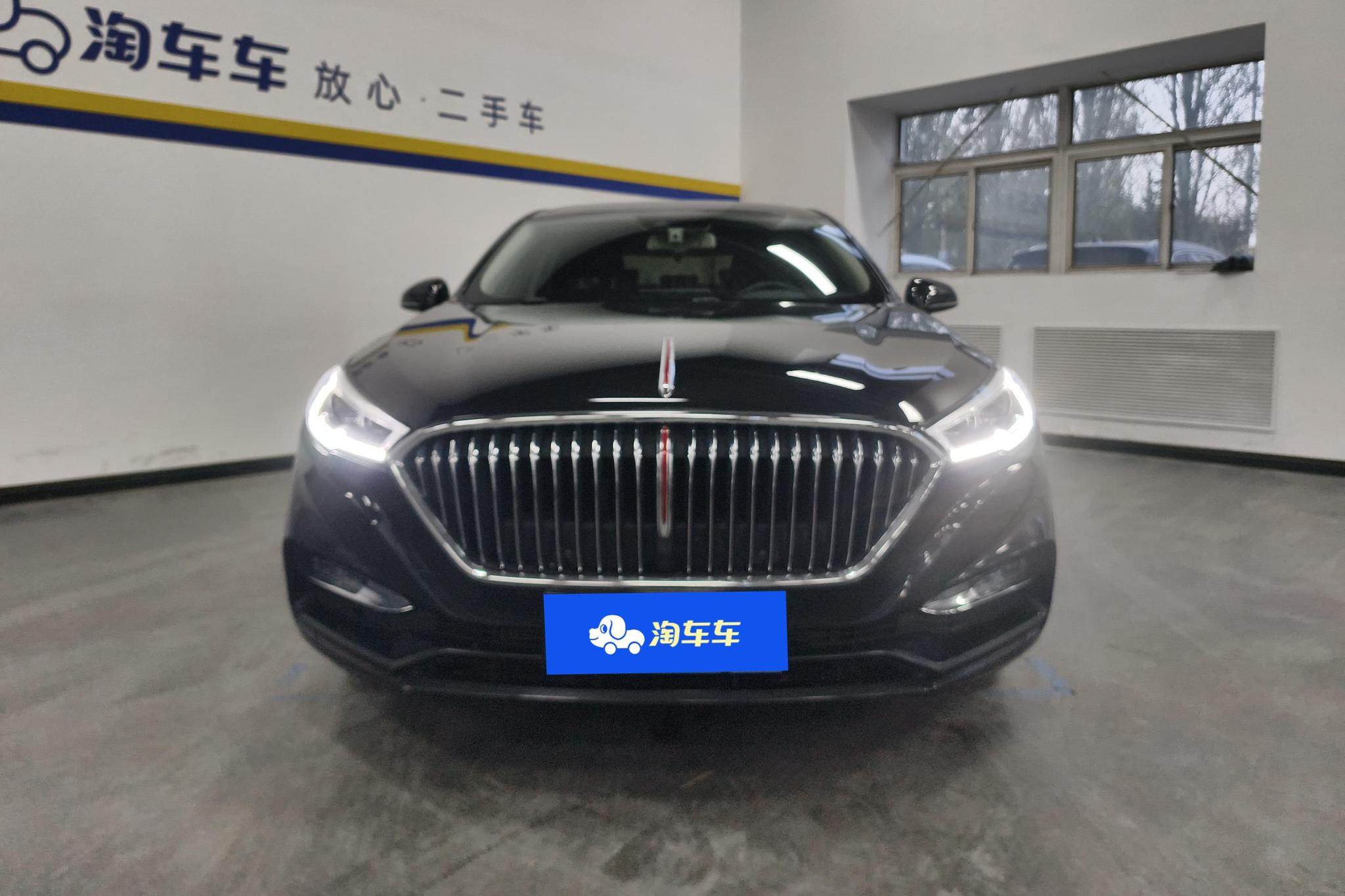 Hongqi H5 2022 1.8T AT