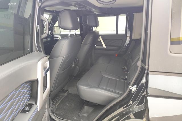 BAIC BJ40 2024 2.0 T AT 4 WD — фото 15