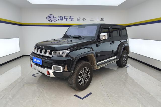 BAIC BJ40 2024 2.0 T AT 4 WD