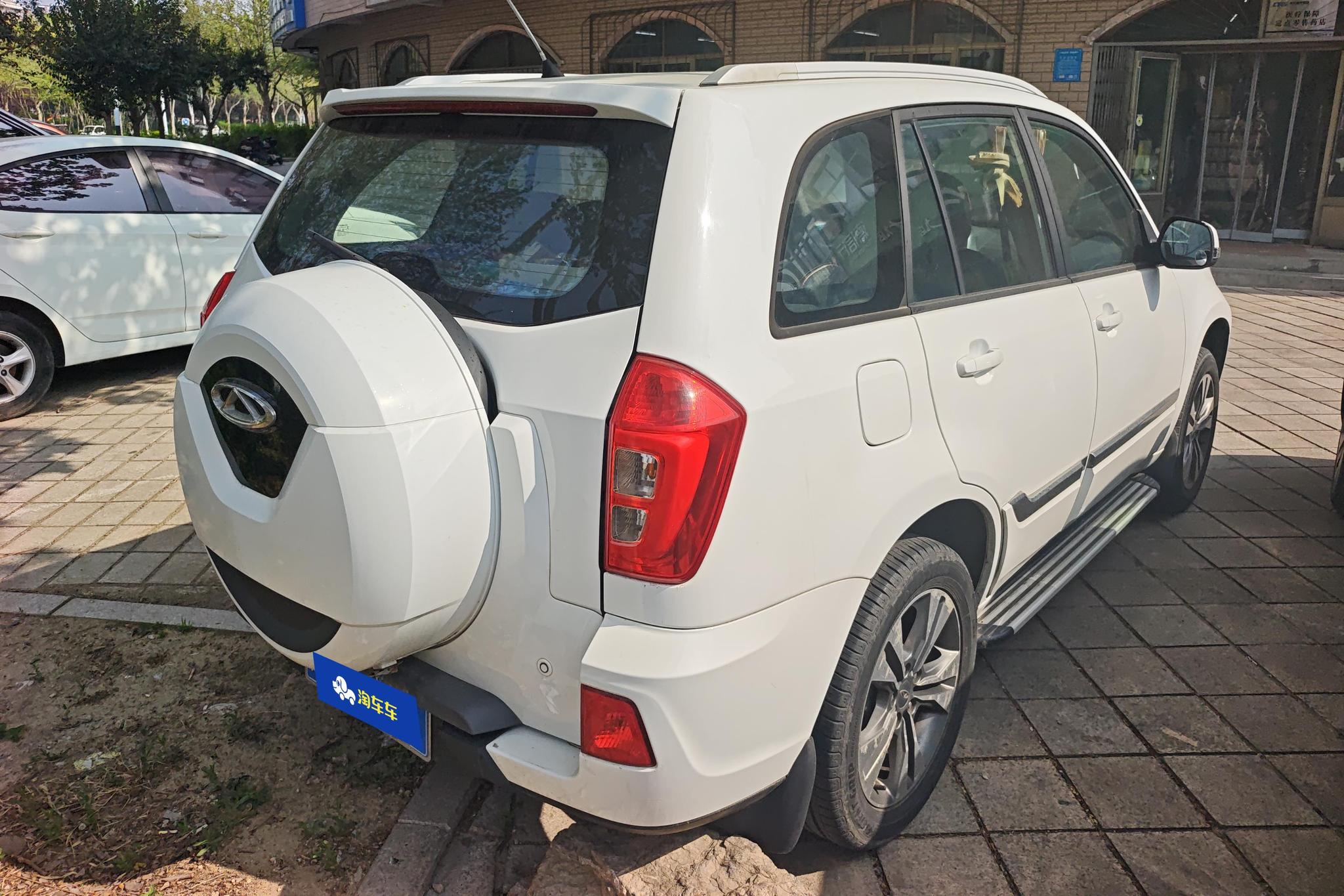 Chery Tiggo 3 3 2015 1.6L MT Sport